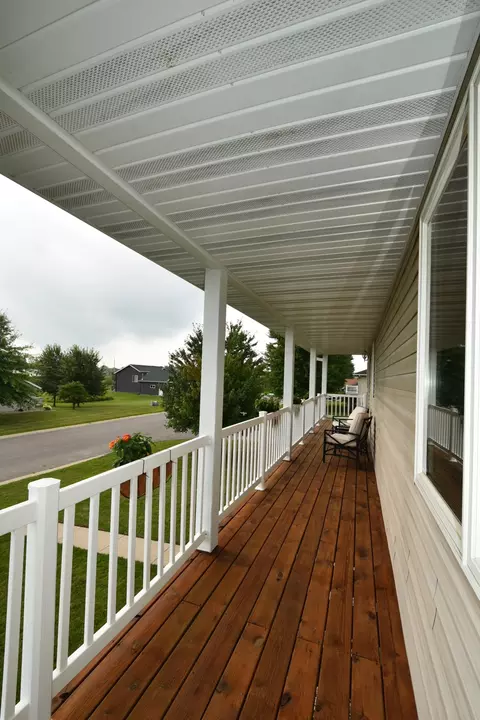 Exterior - 101 6th Ave NE, Elgin, MN 55932 photo 10 of 16