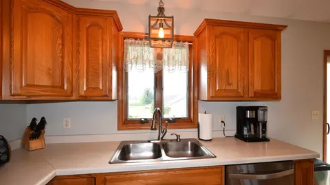 Kitchen - 101 6th Ave NE, Elgin, MN 55932 photo 3 of 5