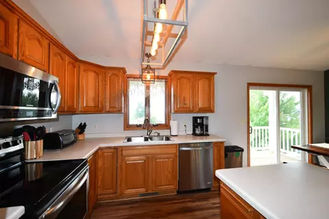 Kitchen - 101 6th Ave NE, Elgin, MN 55932 photo 4 of 5