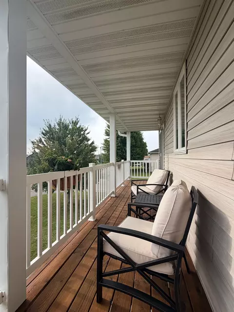 Exterior - 101 6th Ave NE, Elgin, MN 55932 photo 13 of 16