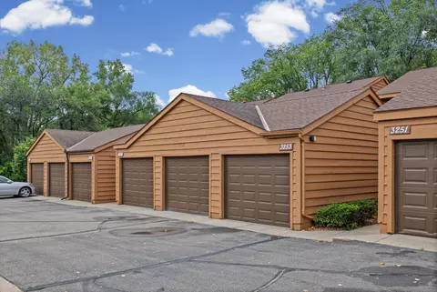 Exterior - 3253 Evergreen Dr, Eagan, MN 55121 photo 3 of 5