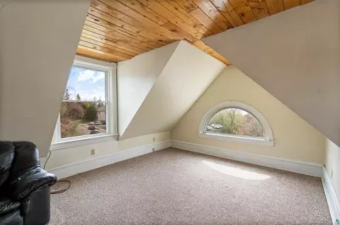 Other - 1931 E Superior St, Duluth, MN 55812 photo 3 of 7