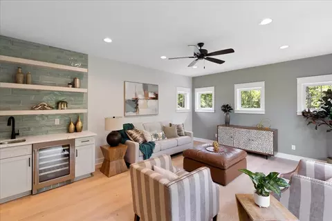 Living - 36 Lilah Ln, Tonka Bay, MN 55331 photo 5 of 5