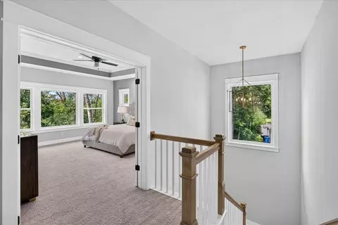 Entry Way - 36 Lilah Ln, Tonka Bay, MN 55331 photo 5 of 5