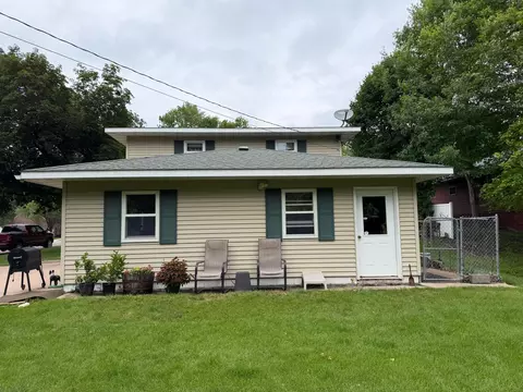 Exterior - 424 S Haven St, Appleton, MN 56208 photo 4 of 8