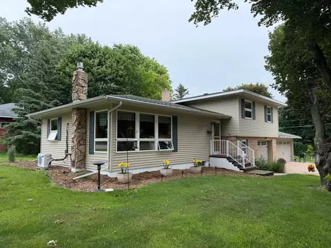 Exterior - 424 S Haven St, Appleton, MN 56208 photo 2 of 8