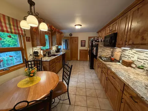 Kitchen - 424 S Haven St, Appleton, MN 56208 photo 1 of 2