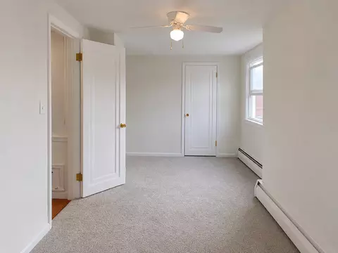 Bedroom - 606 S 8th St, Brainerd, MN 56401 photo 3 of 4