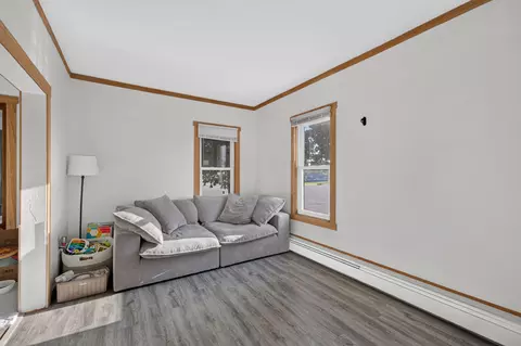 Living - 540 2nd Ave NW, Plainview, MN 55964 photo 2 of 2