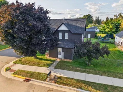 View/Area - 540 2nd Ave NW, Plainview, MN 55964 photo 2 of 4