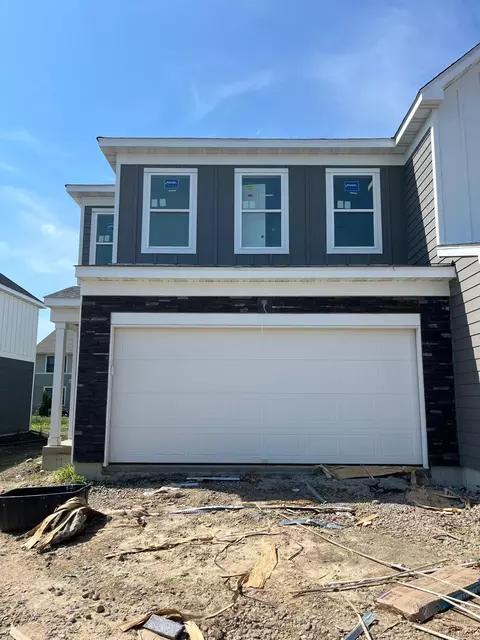 17972 Genoa Dr, Lakeville, MN 55044