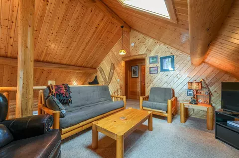Living - 95822 Pine Is, Tower, MN 55790 photo 9 of 10