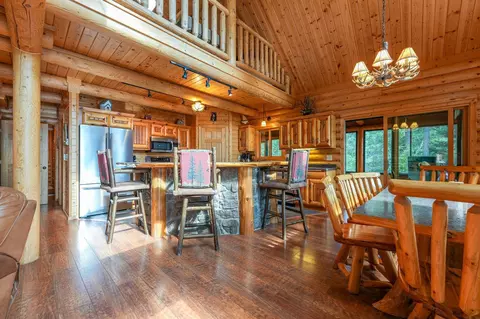 Dining - 95822 Pine Is, Tower, MN 55790 photo 1 of 2