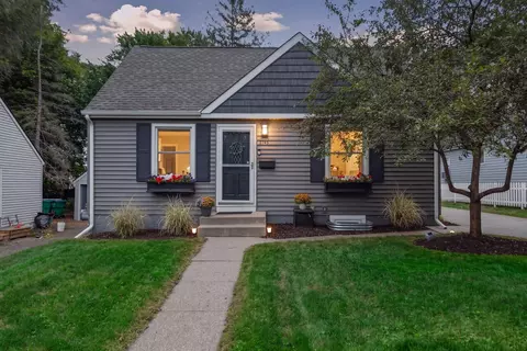 2745 Blackstone Ave, Saint Louis Park, MN 55416