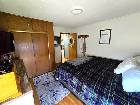 Bedroom - 529 N Section Ave, Spring Valley, MN 55975 photo 2 of 4
