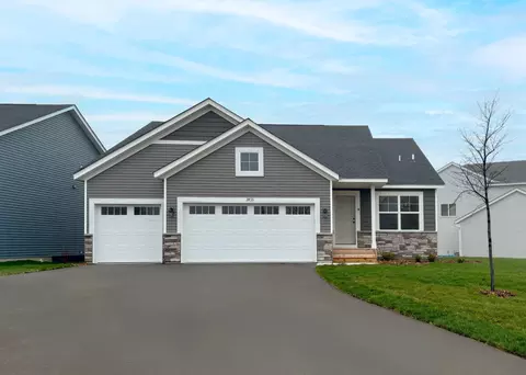 329 Otto Dr NW, Delano, MN 55328