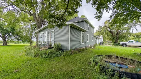 31151 670th Ave, Hartland, MN 56042