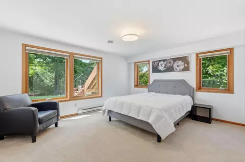 Bedroom - 29 Orme Ct, Saint Paul, MN 55116 photo 6 of 8