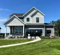 3736 Holbrook Dr, Waconia, MN 55387