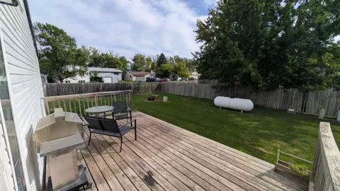 Exterior - 510 5th St, Mapleton, ND 58059 photo 5 of 7