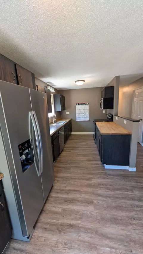 Kitchen - 510 5th St, Mapleton, ND 58059 photo 2 of 4