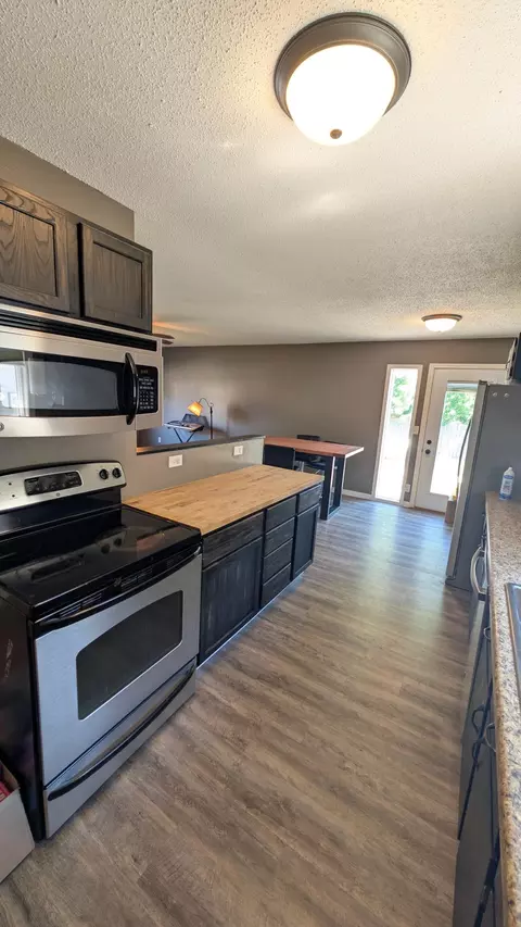 Kitchen - 510 5th St, Mapleton, ND 58059 photo 3 of 4