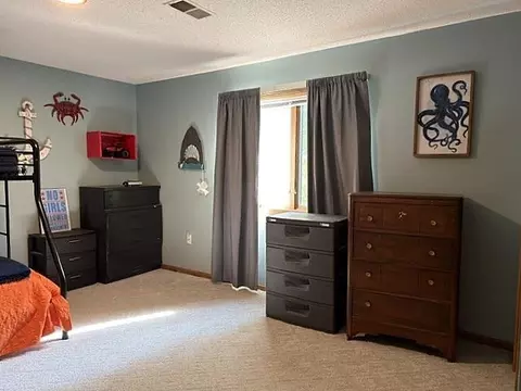 Bedroom - 710 20th St, Windom, MN 56101 photo 5 of 6