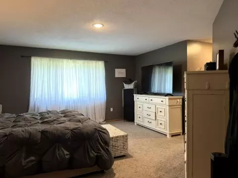 Bedroom - 710 20th St, Windom, MN 56101 photo 3 of 6