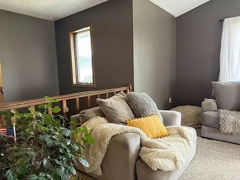 Living - 710 20th St, Windom, MN 56101 photo 2 of 5