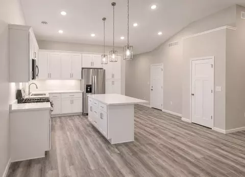 Kitchen - 601 W 7th Ave, Osakis, MN 56360 photo 1 of 3
