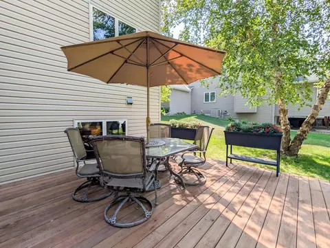 Exterior - 546 White Pine Way, Eagan, MN 55123 photo 6 of 11