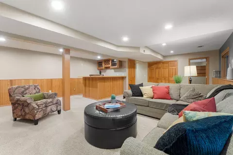 Living - 546 White Pine Way, Eagan, MN 55123 photo 3 of 3