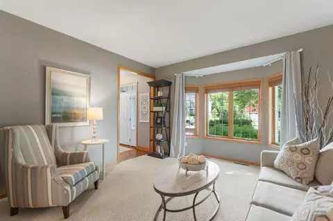 Living - 546 White Pine Way, Eagan, MN 55123 photo 1 of 3