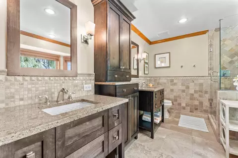 Bath - 546 White Pine Way, Eagan, MN 55123 photo 2 of 7