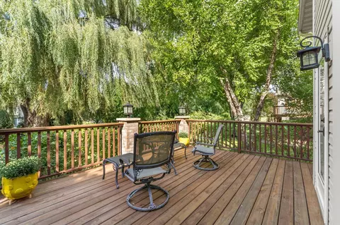 Exterior - 546 White Pine Way, Eagan, MN 55123 photo 10 of 14