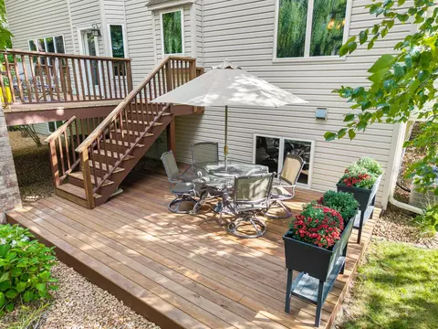 Exterior - 546 White Pine Way, Eagan, MN 55123 photo 11 of 14