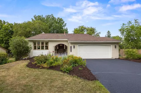 11510 57th Ave N, Plymouth, MN 55442