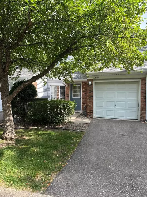 3724 Big Linden Curv, White Bear Lake, MN 55110