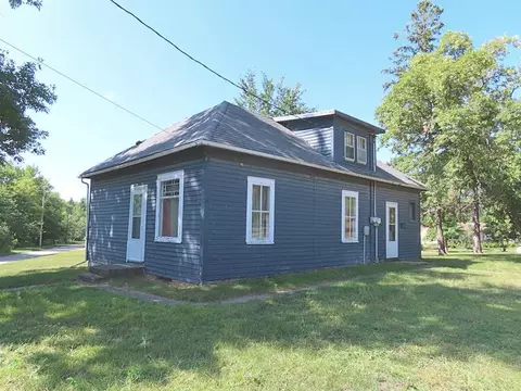 301 Bottineau Ave NW, Red Lake Falls, MN 56750