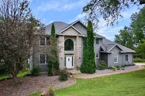 w157 Thomas Road, Fountain City, WI 54629