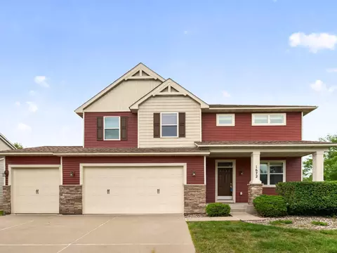1672 Lenox Dr, Waconia, MN 55387