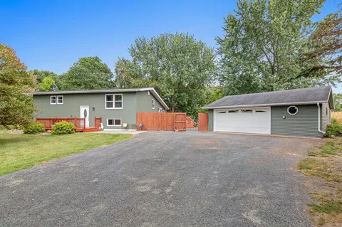 1757 220th Ave, New Richmond, WI 54017