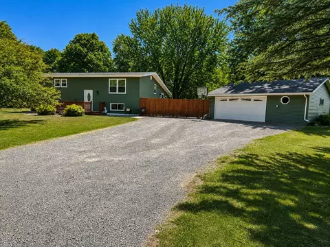1757 220th Ave, New Richmond, WI 54017