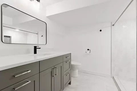 Bath - 6029 Abbott Ave S, Edina, MN 55410 photo 8 of 8
