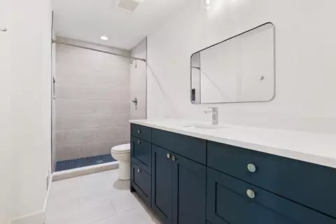 Bath - 6029 Abbott Ave S, Edina, MN 55410 photo 7 of 8