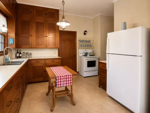 Kitchen - 1244 6th Ave N, Windom, MN 56101 photo 3 of 4