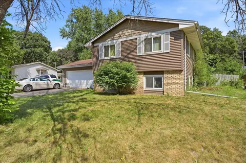 6515 Fridley St NE, Fridley, MN 55432