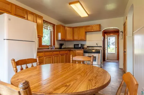 Kitchen - 506 Birch St, Tower, MN 55790 photo 2 of 3