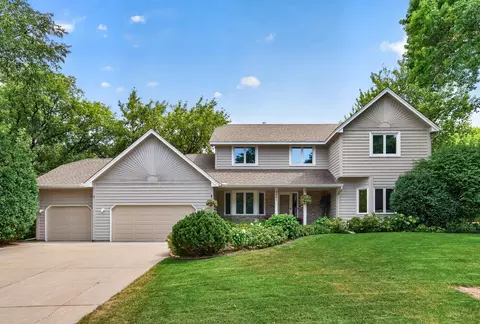 2201 Pine Island Rd, Minnetonka, MN 55305