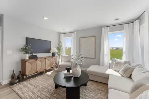 Living - 1966 Aztec Ave, Shakopee, MN 55379 photo 3 of 4